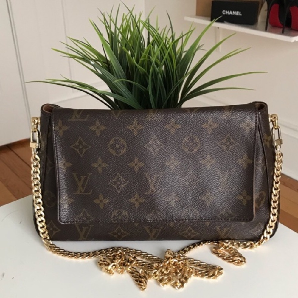Authentic Louis Vuitton Crossbody